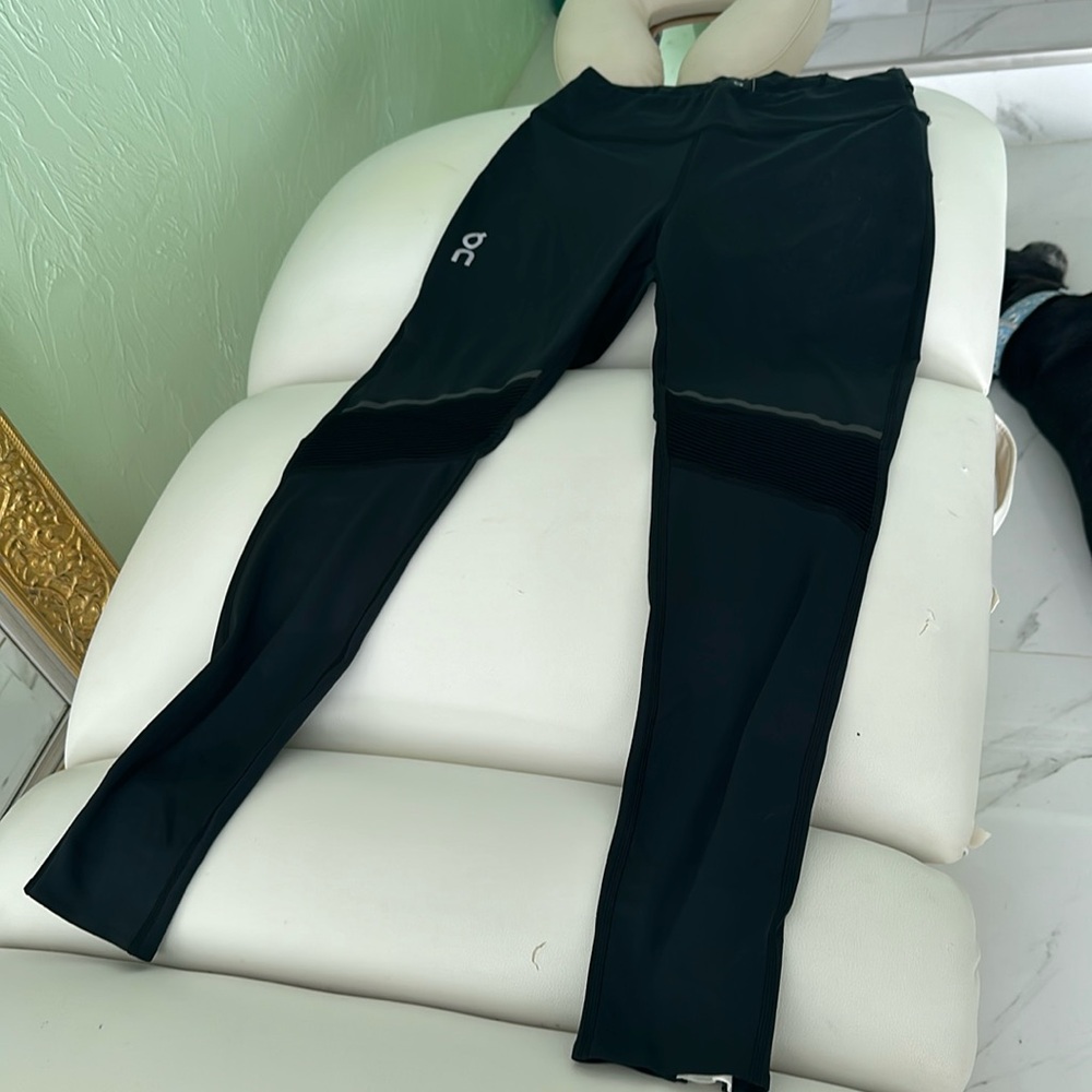 On Cloud tights